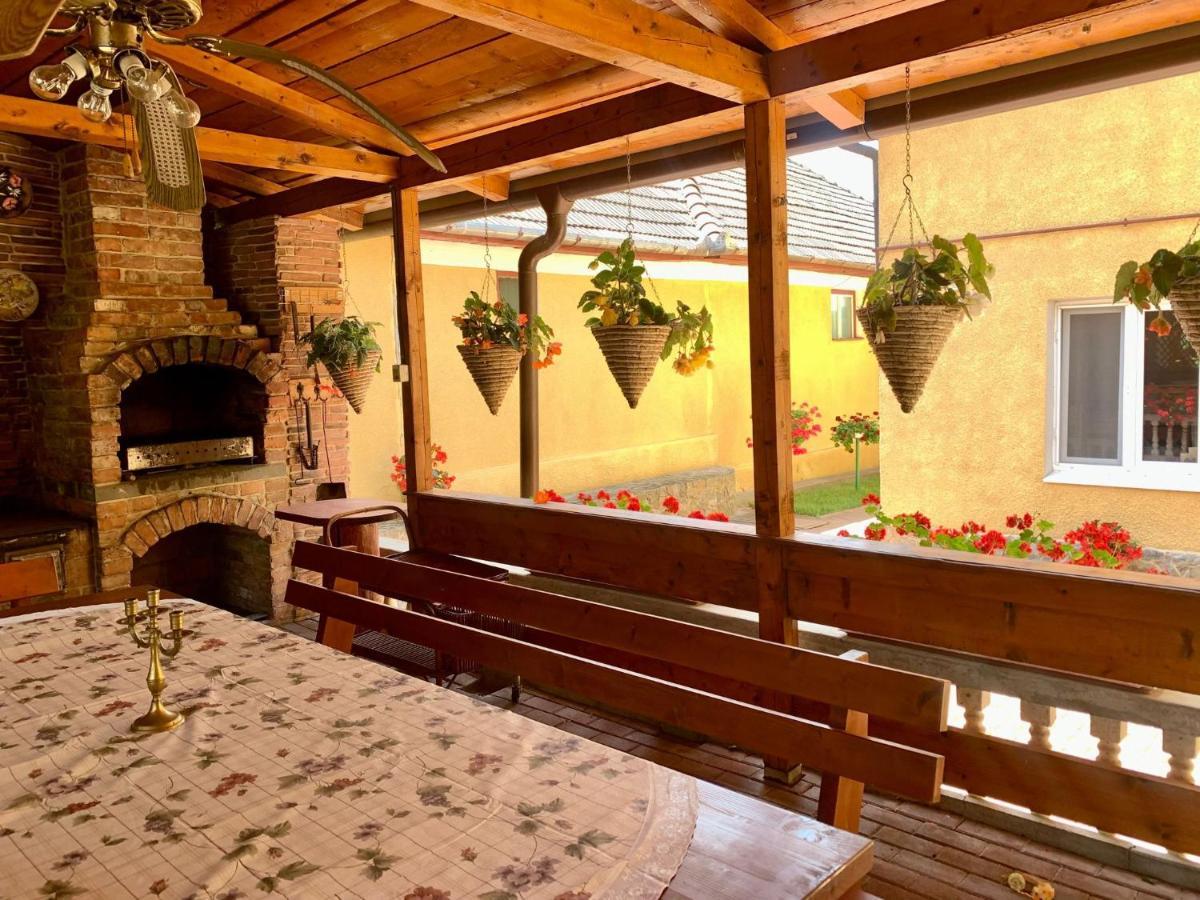 Appartamento Casa Ramona Turda Esterno foto